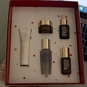 Estee Lauder Skincare Set